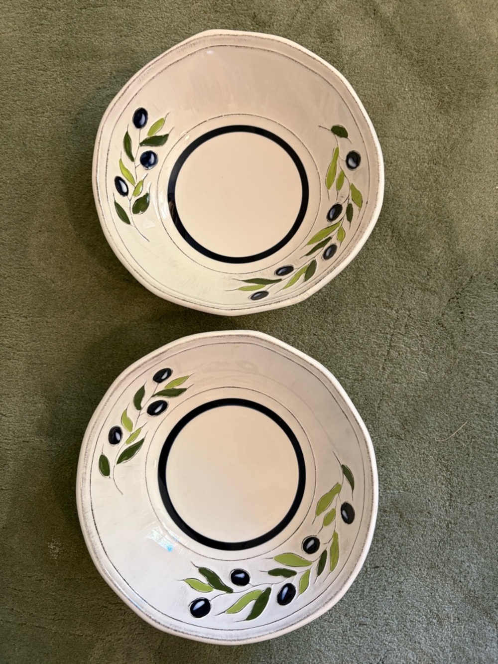 Set of 2 Olive Branch Ceramic serving bowls 9” in Cream and Green